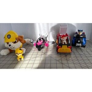 Paw Patrol Lot Of Vehicles And Figures Sound/Lights Work
